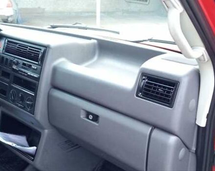 Червоний Фольксваген Transporter, об'ємом двигуна 2.46 л та пробігом 275 тис. км за 7000 $, фото 23 на Automoto.ua