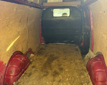 Красный Фольксваген Transporter, объемом двигателя 1.97 л и пробегом 350 тыс. км за 10500 $, фото 6 на Automoto.ua