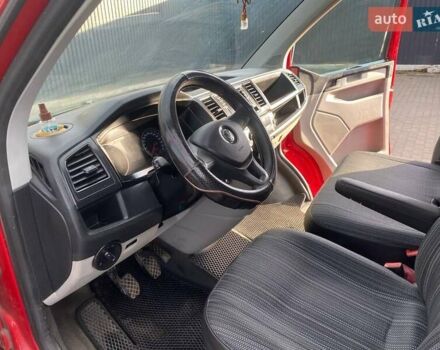 Червоний Фольксваген Transporter, об'ємом двигуна 2 л та пробігом 265 тис. км за 14900 $, фото 12 на Automoto.ua