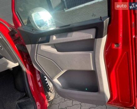 Червоний Фольксваген Transporter, об'ємом двигуна 2 л та пробігом 265 тис. км за 14900 $, фото 7 на Automoto.ua