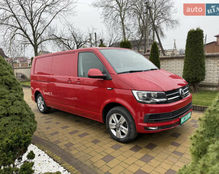Красный Фольксваген Transporter, объемом двигателя 2 л и пробегом 298 тыс. км за 21200 $, фото 5 на Automoto.ua