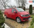 Красный Фольксваген Transporter, объемом двигателя 2 л и пробегом 298 тыс. км за 21200 $, фото 5 на Automoto.ua