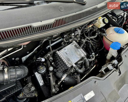 Красный Фольксваген Transporter, объемом двигателя 2 л и пробегом 219 тыс. км за 25950 $, фото 55 на Automoto.ua