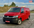 Красный Фольксваген Transporter, объемом двигателя 2 л и пробегом 219 тыс. км за 25950 $, фото 3 на Automoto.ua