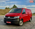 Красный Фольксваген Transporter, объемом двигателя 2 л и пробегом 219 тыс. км за 25950 $, фото 2 на Automoto.ua
