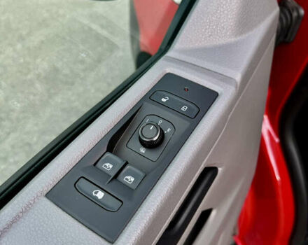 Красный Фольксваген Transporter, объемом двигателя 2 л и пробегом 219 тыс. км за 25950 $, фото 37 на Automoto.ua