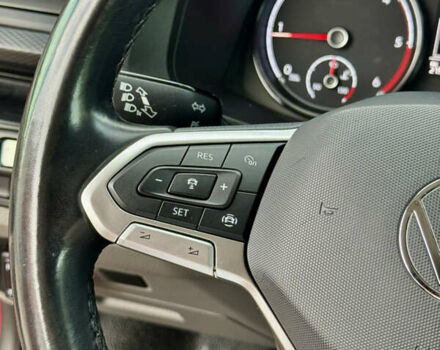 Красный Фольксваген Transporter, объемом двигателя 2 л и пробегом 219 тыс. км за 25950 $, фото 28 на Automoto.ua