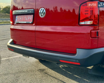 Красный Фольксваген Transporter, объемом двигателя 2 л и пробегом 219 тыс. км за 25950 $, фото 16 на Automoto.ua