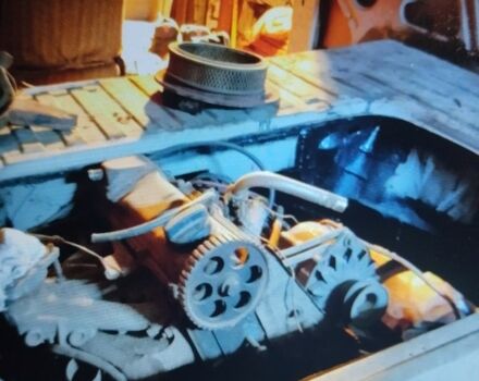 Красный Фольксваген Transporter, объемом двигателя 1 л и пробегом 25 тыс. км за 428 $, фото 2 на Automoto.ua