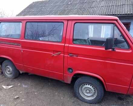 Красный Фольксваген Transporter, объемом двигателя 0 л и пробегом 300 тыс. км за 1900 $, фото 1 на Automoto.ua