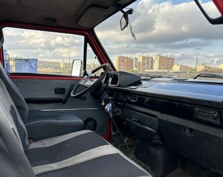 Червоний Фольксваген Transporter, об'ємом двигуна 0 л та пробігом 300 тис. км за 1600 $, фото 8 на Automoto.ua