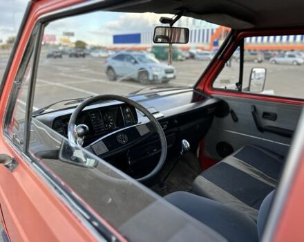 Червоний Фольксваген Transporter, об'ємом двигуна 0 л та пробігом 300 тис. км за 1600 $, фото 7 на Automoto.ua