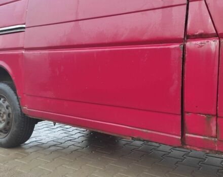 Червоний Фольксваген Transporter, об'ємом двигуна 1.8 л та пробігом 450 тис. км за 2300 $, фото 21 на Automoto.ua