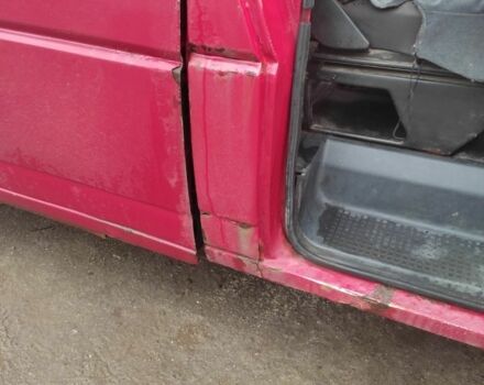 Червоний Фольксваген Transporter, об'ємом двигуна 1.8 л та пробігом 450 тис. км за 2300 $, фото 20 на Automoto.ua