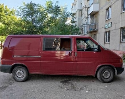 Красный Фольксваген Transporter, объемом двигателя 2.4 л и пробегом 100 тыс. км за 3200 $, фото 5 на Automoto.ua
