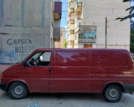 Красный Фольксваген Transporter, объемом двигателя 2.4 л и пробегом 100 тыс. км за 3200 $, фото 4 на Automoto.ua