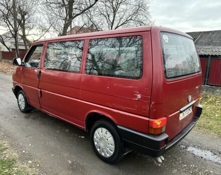 Красный Фольксваген Transporter, объемом двигателя 1.9 л и пробегом 300 тыс. км за 2200 $, фото 4 на Automoto.ua