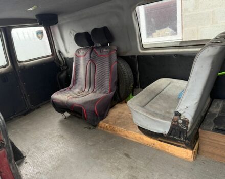 Червоний Фольксваген Transporter, об'ємом двигуна 2.4 л та пробігом 3 тис. км за 4500 $, фото 3 на Automoto.ua