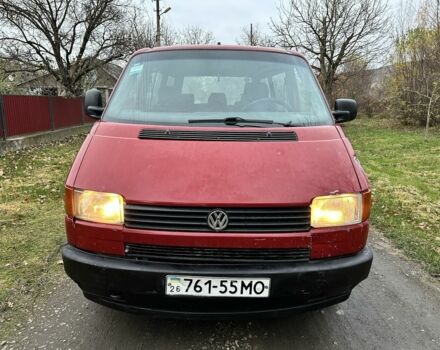 Красный Фольксваген Transporter, объемом двигателя 1.9 л и пробегом 300 тыс. км за 2200 $, фото 2 на Automoto.ua
