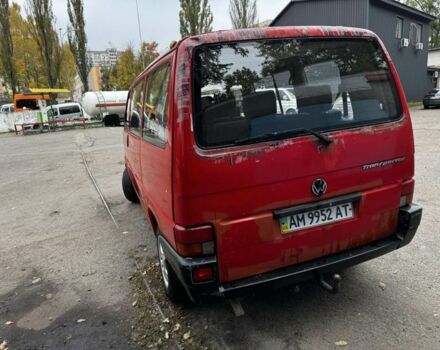Червоний Фольксваген Transporter, об'ємом двигуна 2.5 л та пробігом 333 тис. км за 3000 $, фото 2 на Automoto.ua