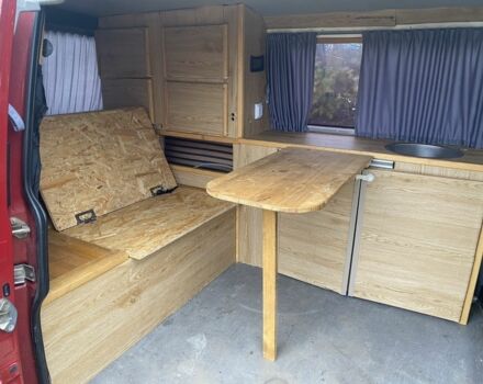 Червоний Фольксваген Transporter, об'ємом двигуна 1.9 л та пробігом 250 тис. км за 2700 $, фото 10 на Automoto.ua