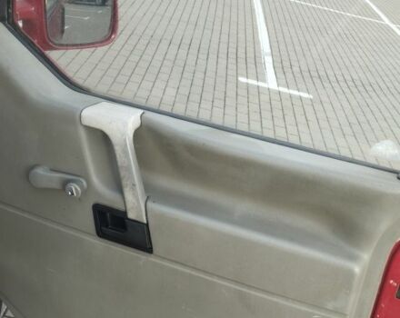 Красный Фольксваген Transporter, объемом двигателя 9 л и пробегом 4 тыс. км за 2300 $, фото 6 на Automoto.ua