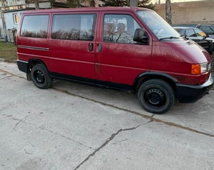 Красный Фольксваген Transporter, объемом двигателя 0 л и пробегом 365 тыс. км за 2600 $, фото 2 на Automoto.ua