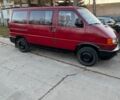 Красный Фольксваген Transporter, объемом двигателя 0 л и пробегом 365 тыс. км за 2600 $, фото 2 на Automoto.ua