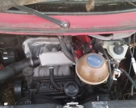 Красный Фольксваген Transporter, объемом двигателя 9 л и пробегом 4 тыс. км за 2300 $, фото 7 на Automoto.ua