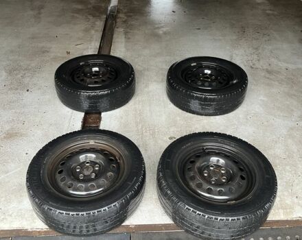 Фольксваген Transporter 1996 у Харкові на Automoto.ua Червоний Фольксваген Transporter, об'ємом двигуна 1.9 л та пробігом 366 тис. км за 5600 $, фото 13 на Automoto.ua