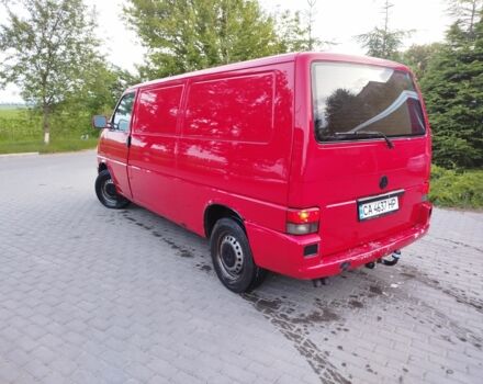 Красный Фольксваген Transporter, объемом двигателя 0 л и пробегом 300 тыс. км за 3200 $, фото 1 на Automoto.ua