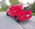 Красный Фольксваген Transporter, объемом двигателя 0 л и пробегом 300 тыс. км за 3200 $, фото 1 на Automoto.ua