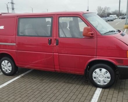 Красный Фольксваген Transporter, объемом двигателя 9 л и пробегом 4 тыс. км за 2100 $, фото 3 на Automoto.ua