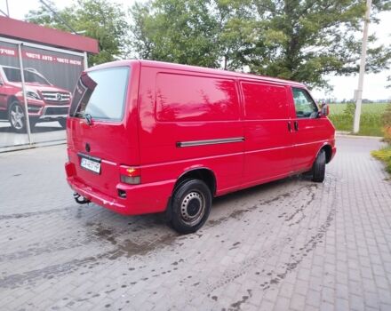 Красный Фольксваген Transporter, объемом двигателя 0 л и пробегом 300 тыс. км за 3200 $, фото 2 на Automoto.ua
