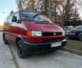 Красный Фольксваген Transporter, объемом двигателя 0 л и пробегом 365 тыс. км за 2600 $, фото 1 на Automoto.ua