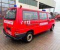 Красный Фольксваген Transporter, объемом двигателя 2.4 л и пробегом 180 тыс. км за 2500 $, фото 2 на Automoto.ua