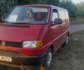 Красный Фольксваген Transporter, объемом двигателя 2 л и пробегом 329 тыс. км за 88000 $, фото 1 на Automoto.ua