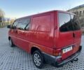 Красный Фольксваген Transporter, объемом двигателя 1.9 л и пробегом 320 тыс. км за 4650 $, фото 1 на Automoto.ua