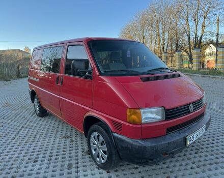 Красный Фольксваген Transporter, объемом двигателя 1.9 л и пробегом 320 тыс. км за 4650 $, фото 4 на Automoto.ua