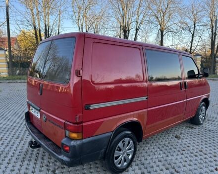 Красный Фольксваген Transporter, объемом двигателя 1.9 л и пробегом 320 тыс. км за 4650 $, фото 6 на Automoto.ua