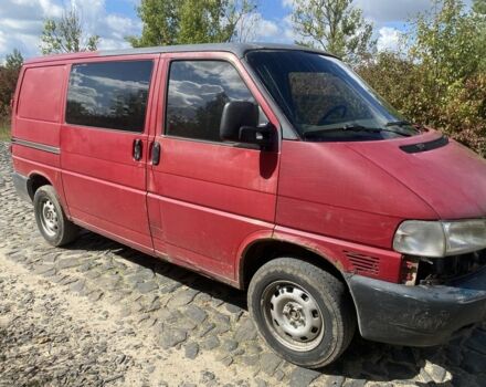 Красный Фольксваген Transporter, объемом двигателя 2.5 л и пробегом 400 тыс. км за 2800 $, фото 6 на Automoto.ua