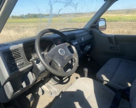 Червоний Фольксваген Transporter, об'ємом двигуна 2.5 л та пробігом 400 тис. км за 2900 $, фото 4 на Automoto.ua