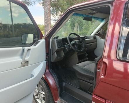 Красный Фольксваген Transporter, объемом двигателя 2.5 л и пробегом 527 тыс. км за 6700 $, фото 7 на Automoto.ua