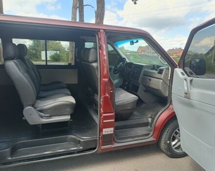 Красный Фольксваген Transporter, объемом двигателя 2.5 л и пробегом 527 тыс. км за 6700 $, фото 11 на Automoto.ua