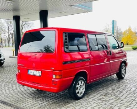Красный Фольксваген Transporter, объемом двигателя 0 л и пробегом 285 тыс. км за 3599 $, фото 4 на Automoto.ua