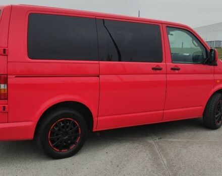 Красный Фольксваген Transporter, объемом двигателя 1.9 л и пробегом 345 тыс. км за 8000 $, фото 4 на Automoto.ua