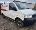 Красный Фольксваген Transporter, объемом двигателя 1.9 л и пробегом 274 тыс. км за 3714 $, фото 6 на Automoto.ua