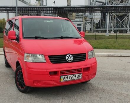 Красный Фольксваген Transporter, объемом двигателя 1.9 л и пробегом 345 тыс. км за 8000 $, фото 3 на Automoto.ua