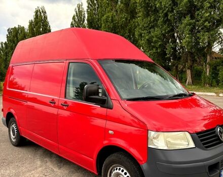 Красный Фольксваген Transporter, объемом двигателя 2.5 л и пробегом 322 тыс. км за 7200 $, фото 2 на Automoto.ua