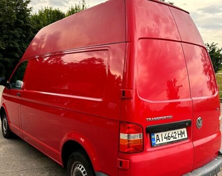 Красный Фольксваген Transporter, объемом двигателя 2.5 л и пробегом 322 тыс. км за 7200 $, фото 6 на Automoto.ua